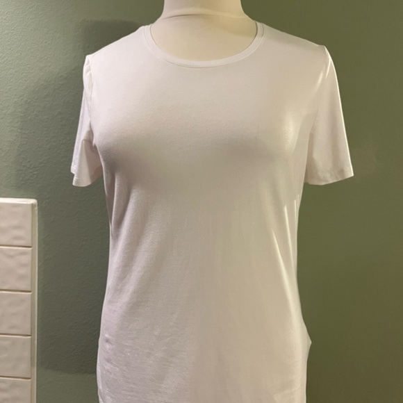 White Crew Neck T-Shirt - Picture 6 of 6